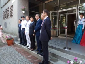 Почетное консульство Кореи открыли в бывшем кабинете Сандика, главы Набсовета 