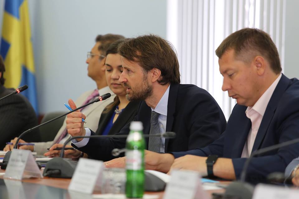 хер посол швец