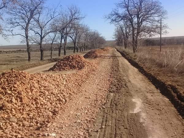 В Великолепетихском районе дороги довели до 