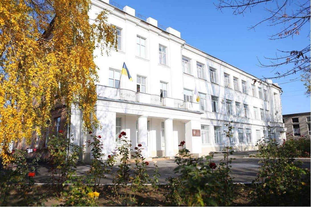 Учні Школи гуманітарної праці здобули перемогу в Міжнародному конкурсі з англійської мови «Олімпіс 2025»