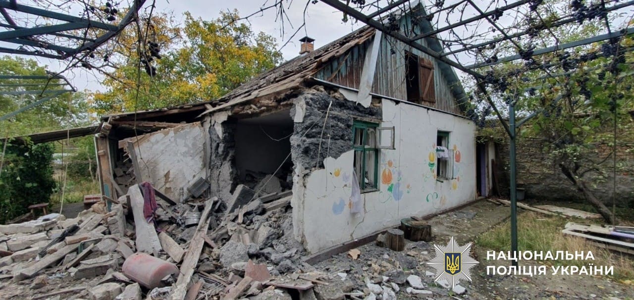На Херсонщині внаслідок російських обстрілів пошкоджено понад 30 об’єктів: є постраждалі