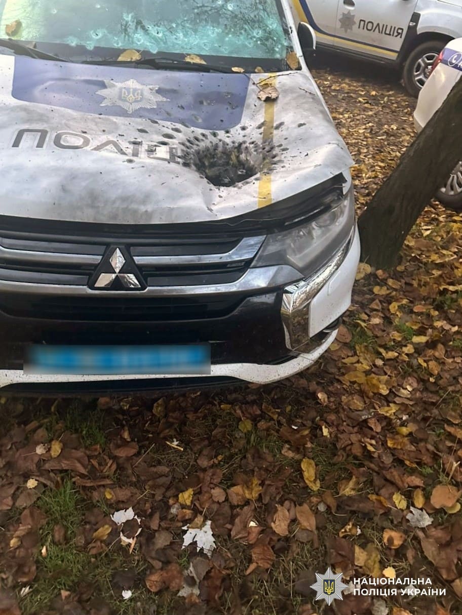 На Херсонщині через російські обстріли загинула людина, поранено вісім жителів, пошкоджено будинки й навчальні заклади , – поліція