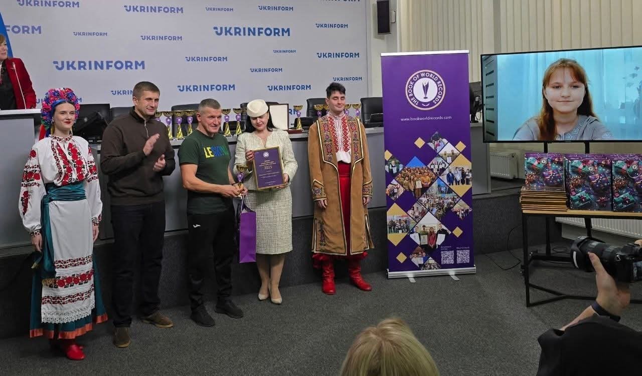 Школярка з Високопілля Марина Пономарьова стала бренд-амбасадоркою Книги світових рекордів 2025 року