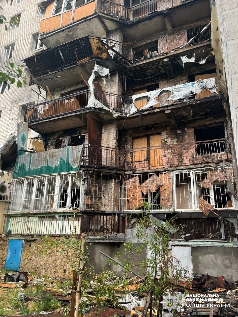 На Херсонщині через російські обстріли загинули двоє людей, пошкоджені будинки, транспорт та залізнична інфраструктура, – поліція