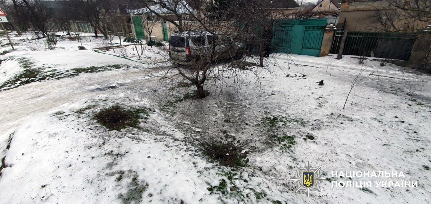 На Херсонщині через російські обстріли загинув чоловік, поранено поліцейських, медиків і цивільних