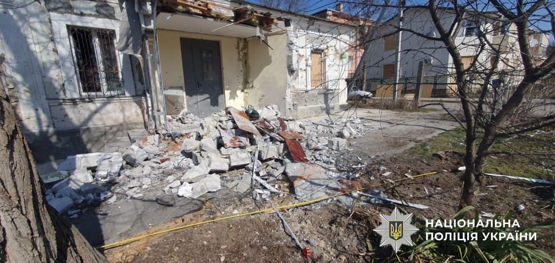 На Херсонщині в результаті російських обстрілів поранено п’ятьох людей, серед постраждалих – двоє поліцейських