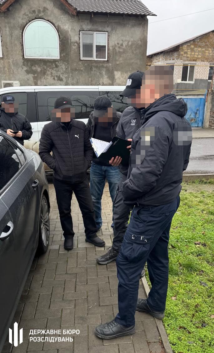 Масштабна схема продажу водійських посвідчень: на Херсонщині судитимуть колишнього правоохоронця