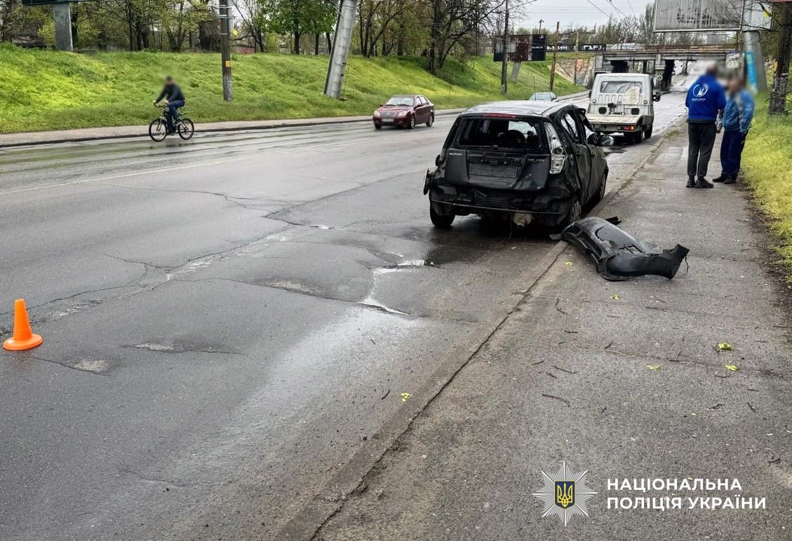 На Херсонщині внаслідок російських обстрілів загинула людина, шістьох жителів поранено, – поліція