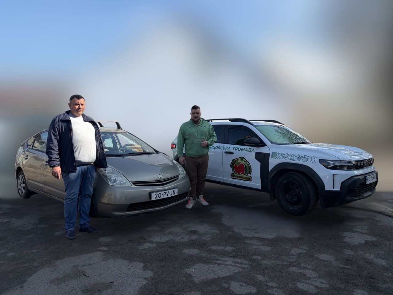 Медикам Нововоронцовської громади передали сучасний автомобіль від міжнародних партнерів