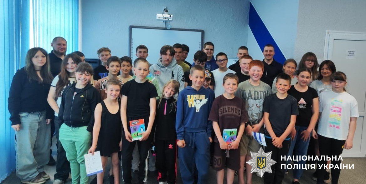 Школярі Бериславщини вивчали правила дорожнього руху під час профілактичних занять
