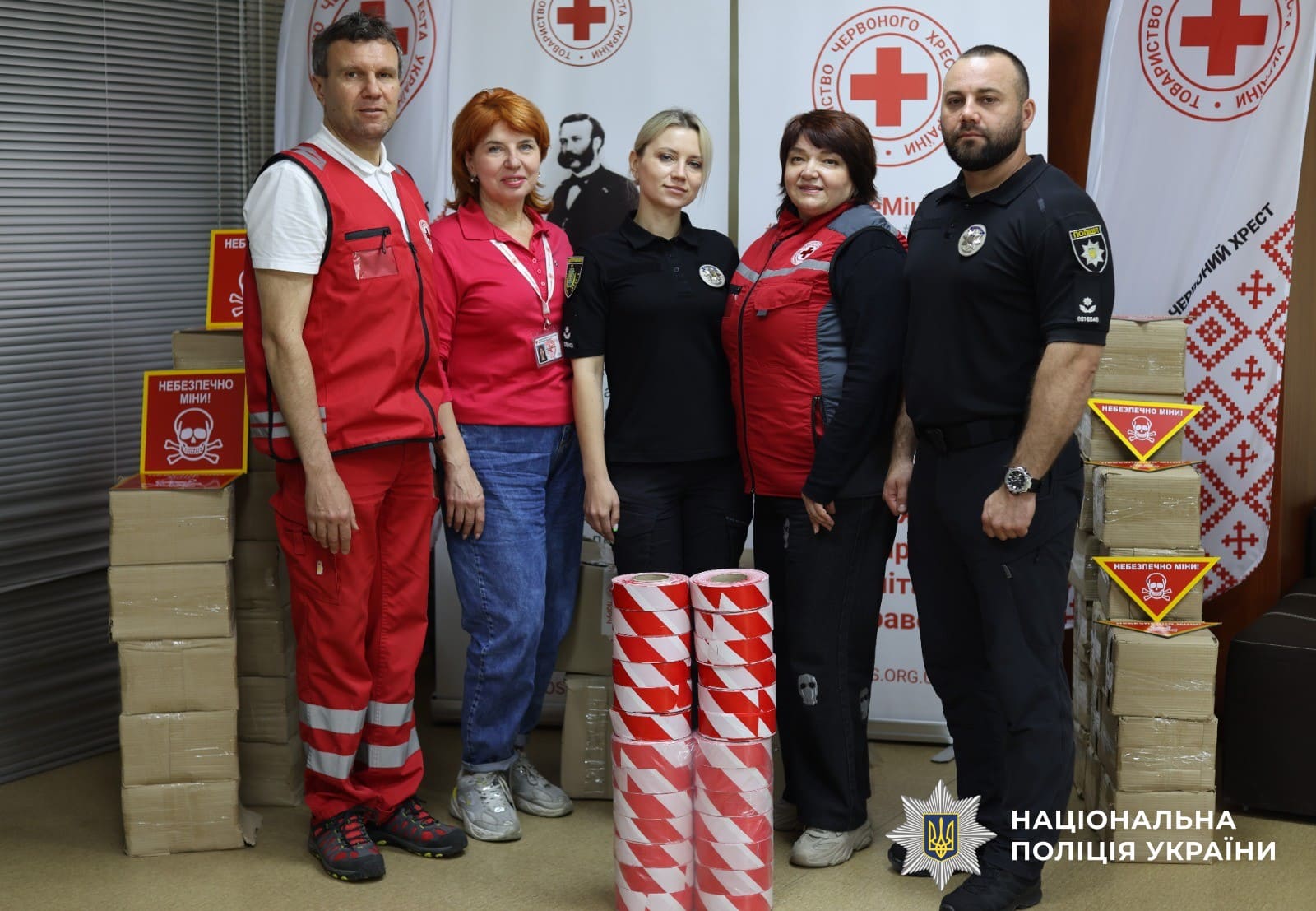 На Херсонщині розширять маркування небезпечних територій за підтримки Червоного Хреста