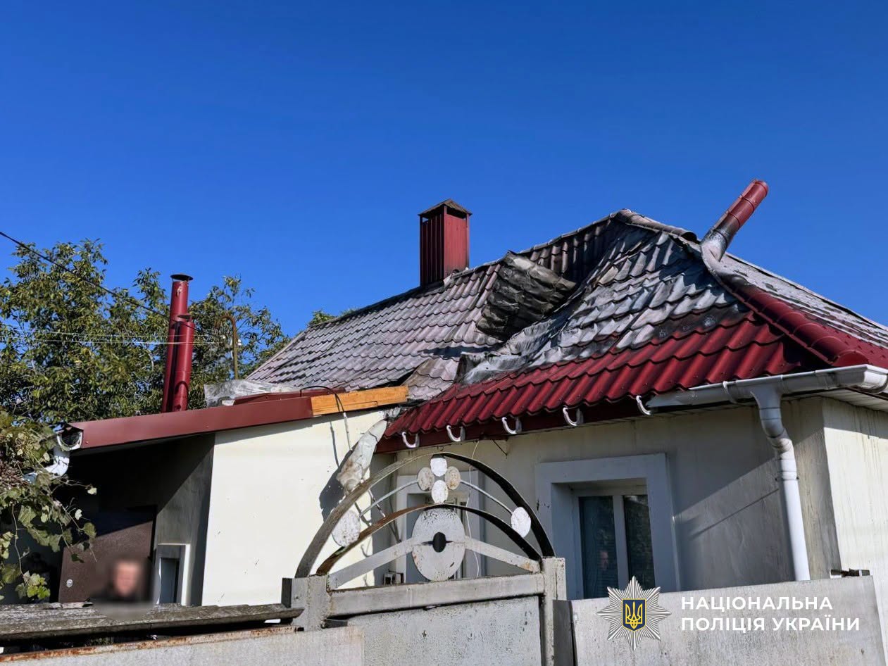На Херсонщині через російські обстріли загинула людина, ще п’ятеро поранені — поліція